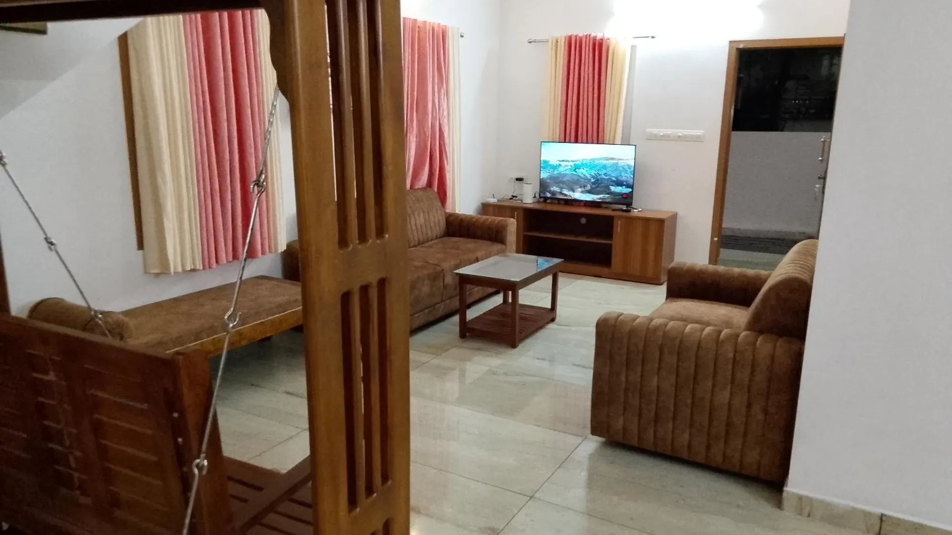Hill Crown Wonder Palace Kochi 0*,